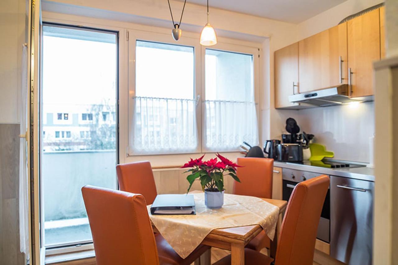 H&H Apartments Im Herzen Der Stadt Teilweise Mit Balkon Ruhig Zentral Modern Mit Kueche ไกรฟ์สวัลด์ ภายนอก รูปภาพ