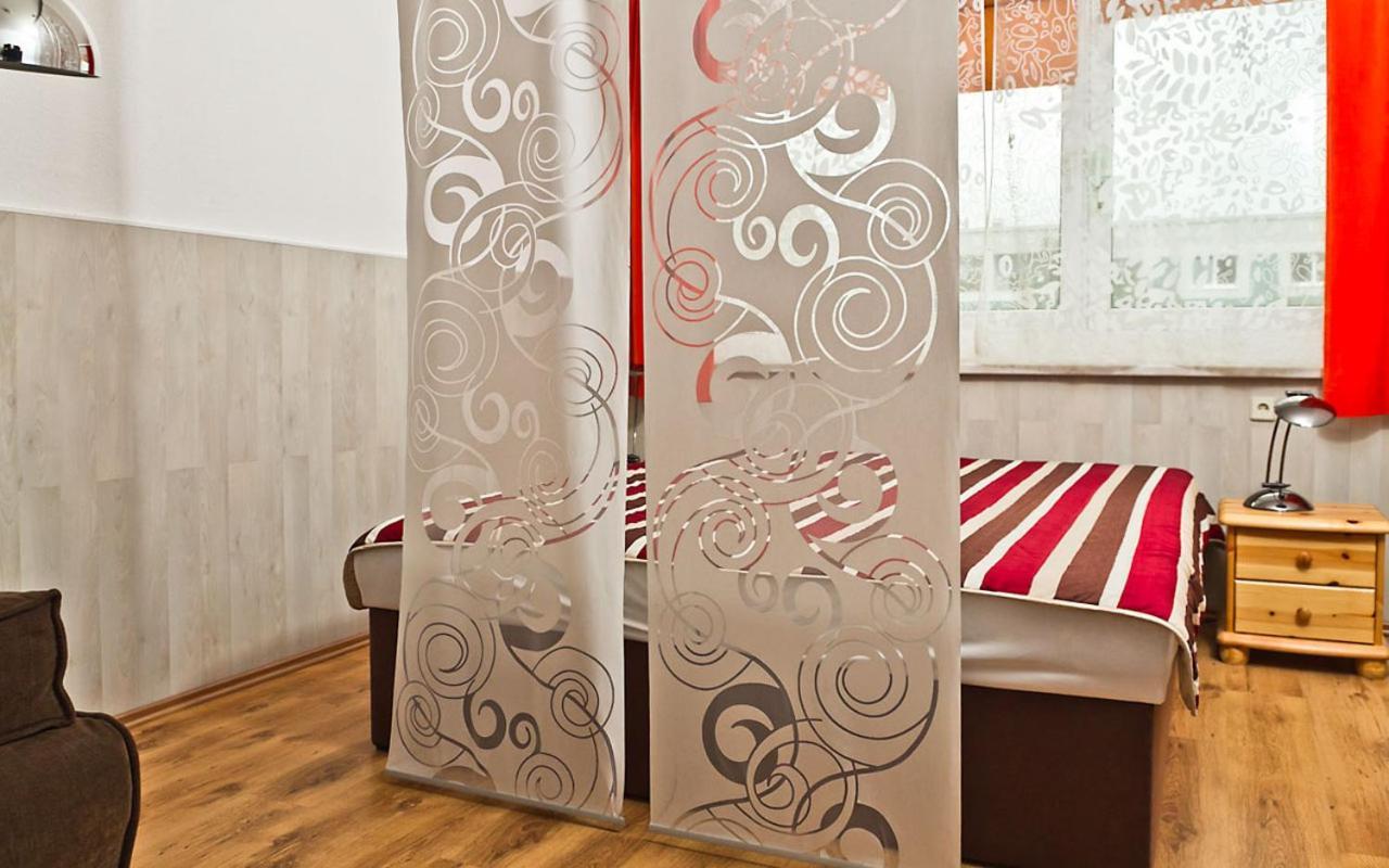 H&H Apartments Im Herzen Der Stadt Teilweise Mit Balkon Ruhig Zentral Modern Mit Kueche ไกรฟ์สวัลด์ ภายนอก รูปภาพ